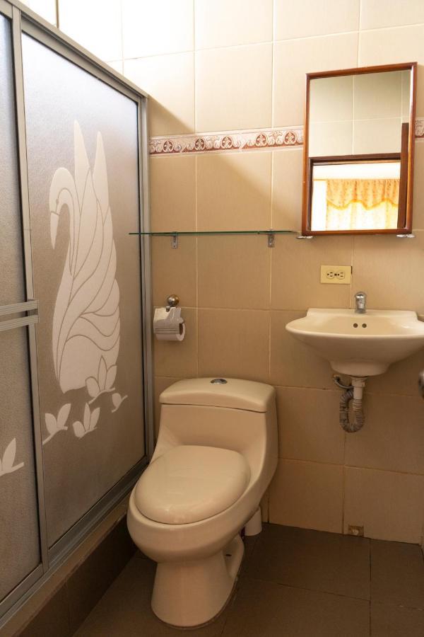 Rinakawsay - Viveviajando Apartamento Amoblado En Тена Экстерьер фото